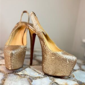 Christian Louboutin BIANCA Slingback Glittering Gold Platform Heels SIZE 34